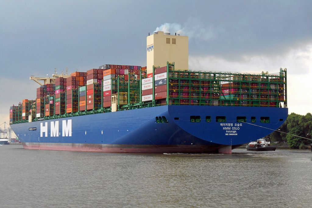 The largest Ocean Freight container ship in the world - International ...